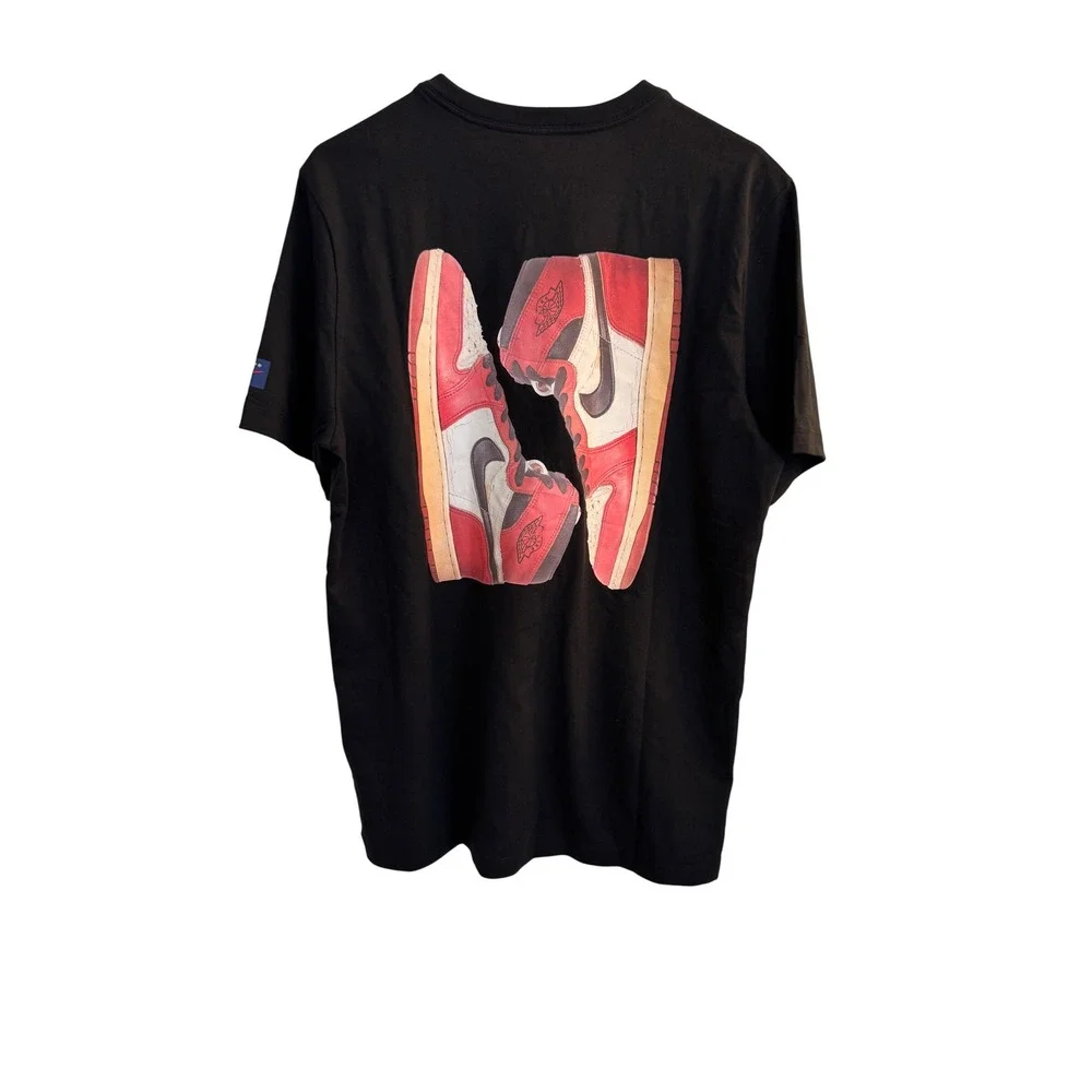 Jordan T-Shirt NWT Mens Large Black IB7349-010 Jumpman AJ1 Chicago Graphic Tee